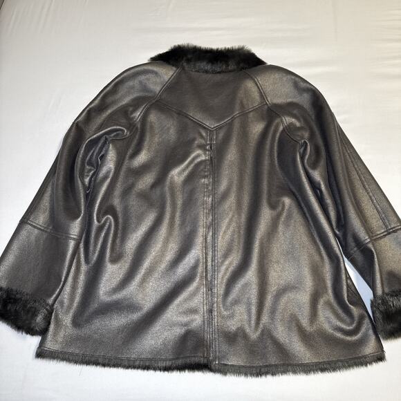 Coldwater Creek Womens XL Gray Metallic Shine Coat Button Up Faux Fur Lined NWOT - Picture 14 of 16